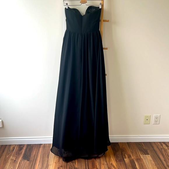 Black strapless sweetheart formal dress - Picture 3 of 4